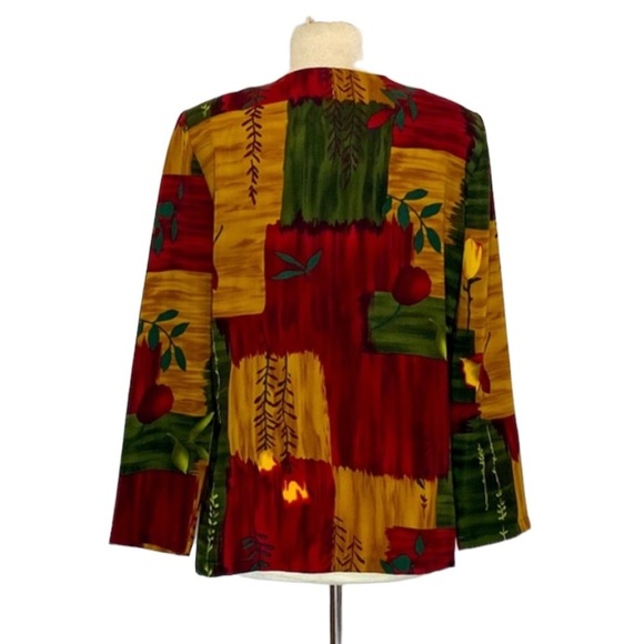 Vintage Floral Patterned Button Down Blouse - Picture 5 of 5